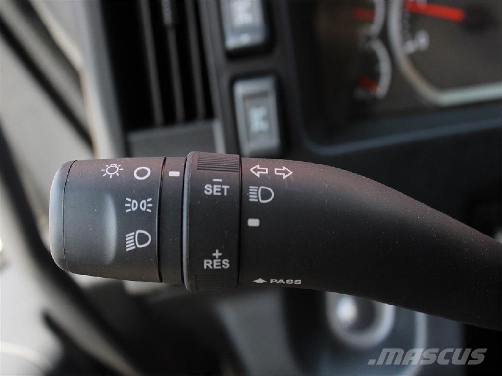 Isuzu FVR Rol kiper kamioni s kukama za dizanje