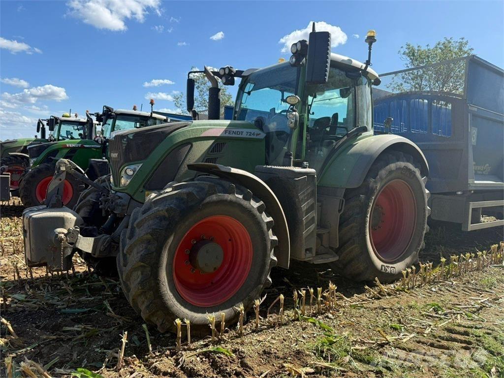 Fendt 724 Traktori