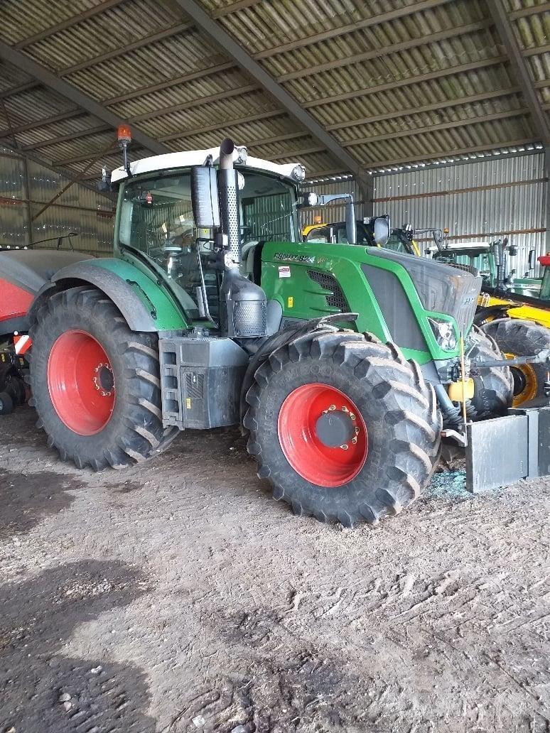 Fendt 824 Traktori