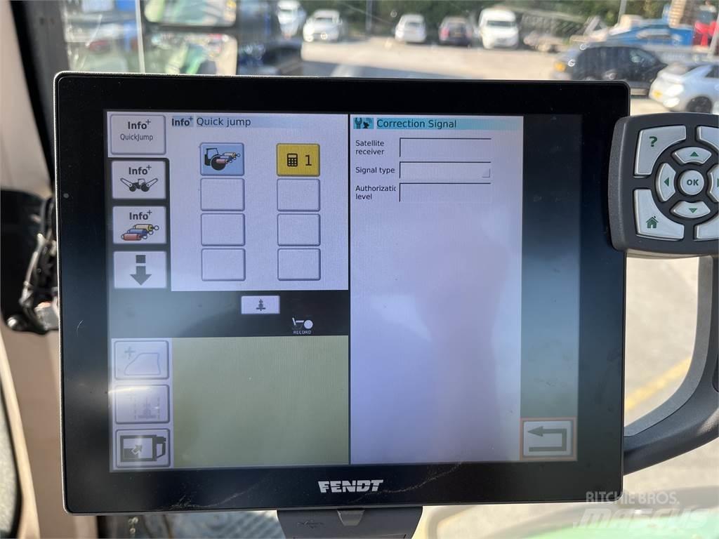 Fendt 828 DEMO Traktori