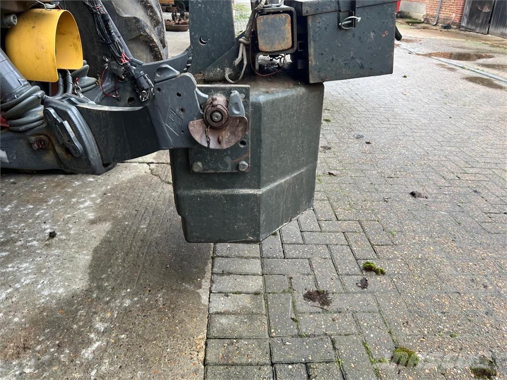 Fendt 870KG Prednji utegovi