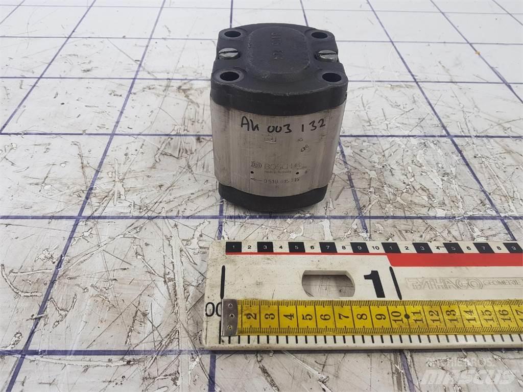 Bosch gear pump Oprema i dijelovi za kranove