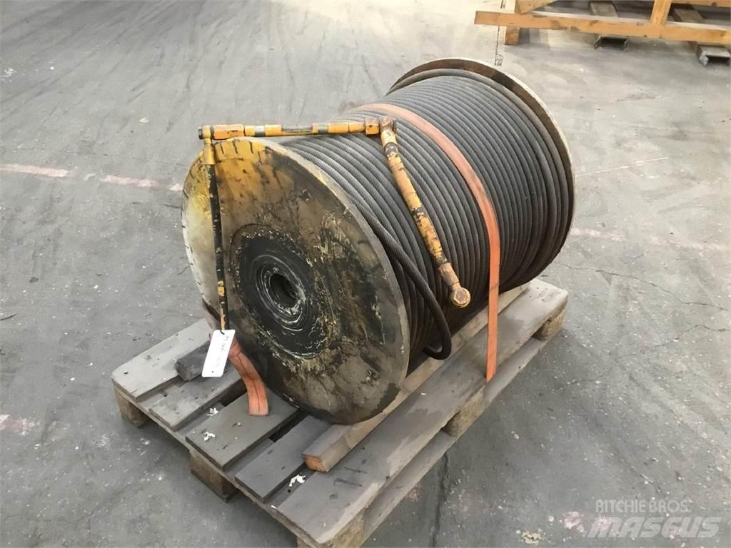 Grove GMK 5200 winch Oprema i dijelovi za kranove