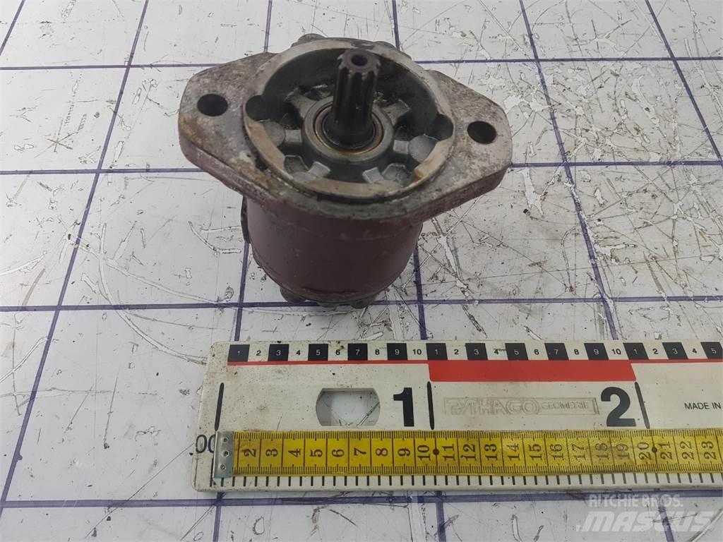 Grove steering pump Oprema i dijelovi za kranove