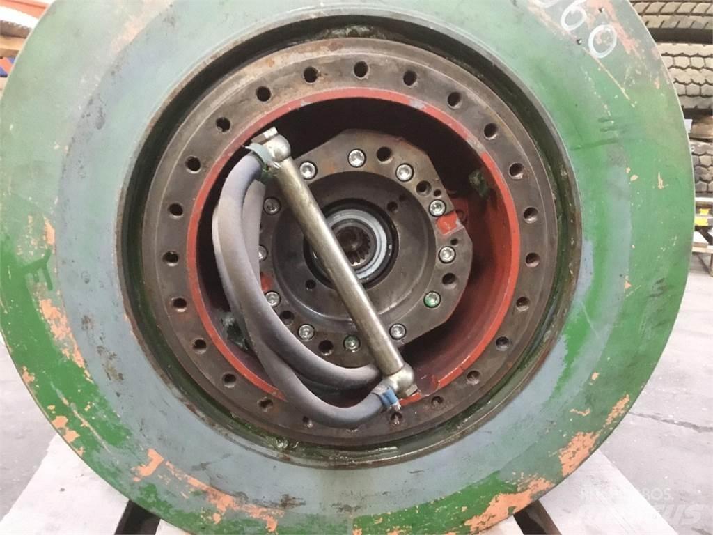 Krupp KMK 4060 winch Oprema i dijelovi za kranove