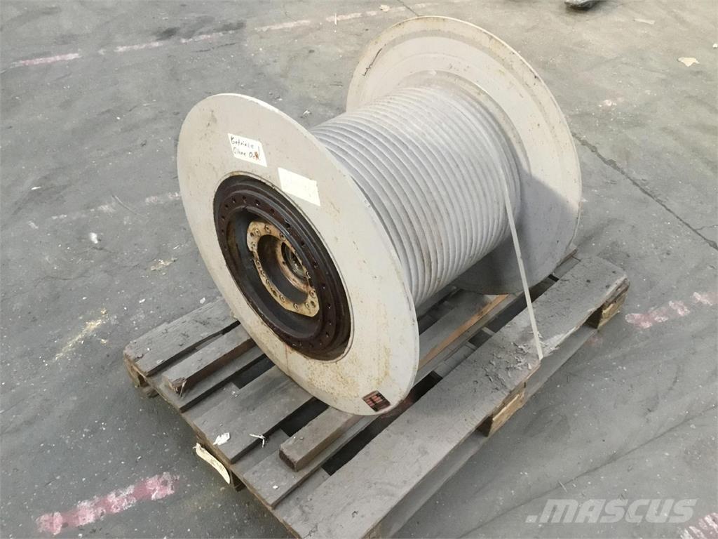 Krupp KMK 4060 winch Oprema i dijelovi za kranove