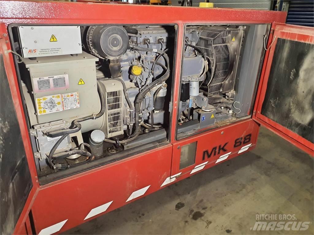 Liebherr MK 88 upper Oprema i dijelovi za kranove