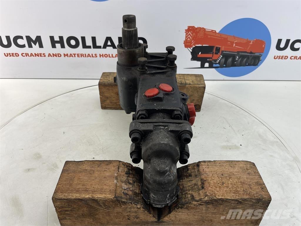 P&H S35 steering box Oprema i dijelovi za kranove