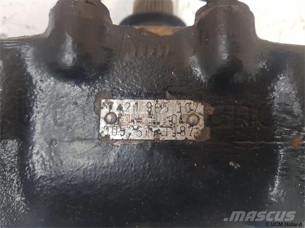 P&H S35 steering box Oprema i dijelovi za kranove
