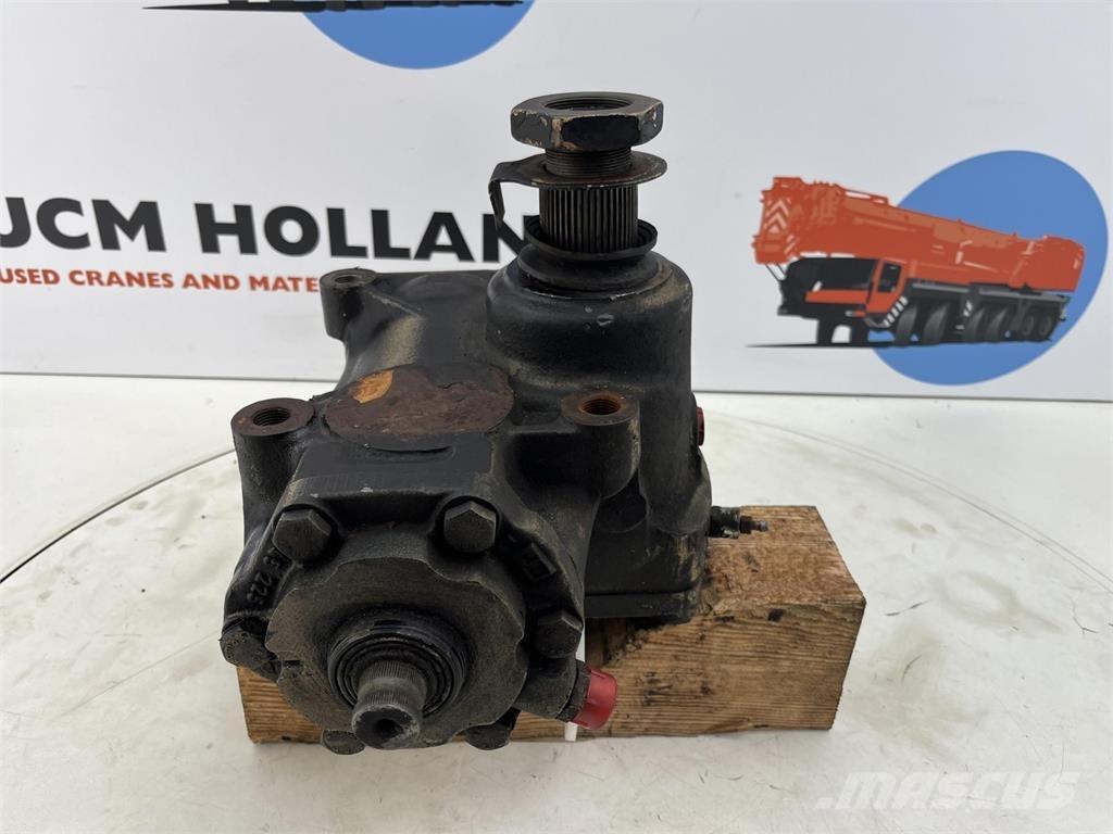 ZF steering box Oprema i dijelovi za kranove