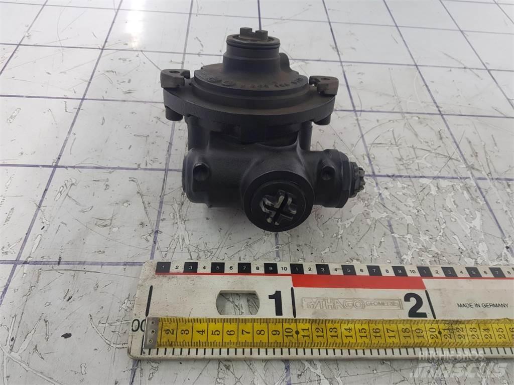 ZF steering pump Oprema i dijelovi za kranove