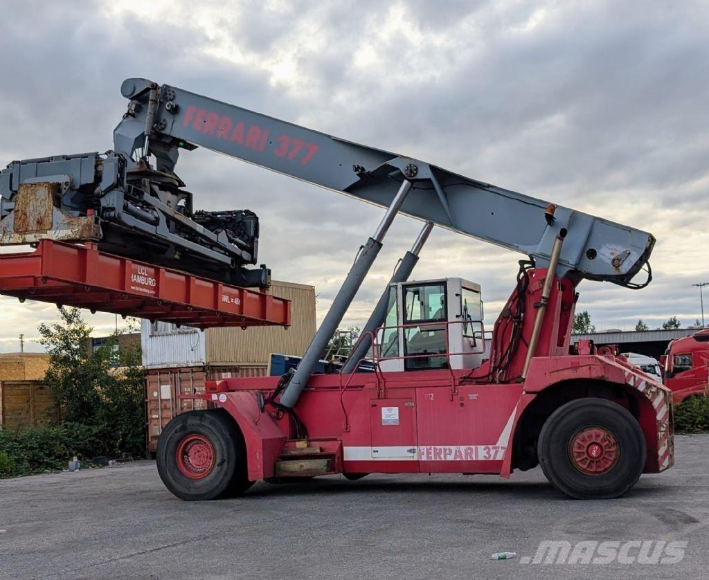 CVS Ferrari F377.5 PB Dohvatni viličari