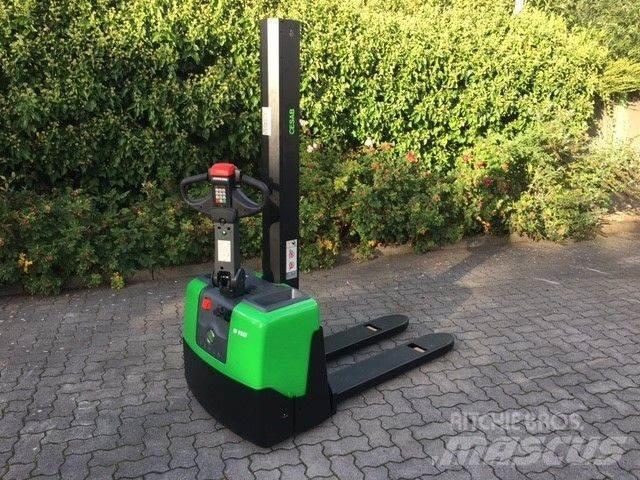 Cesab S110 Ručni električni viličar