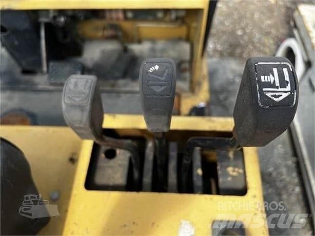 CAT T50D Ostalo