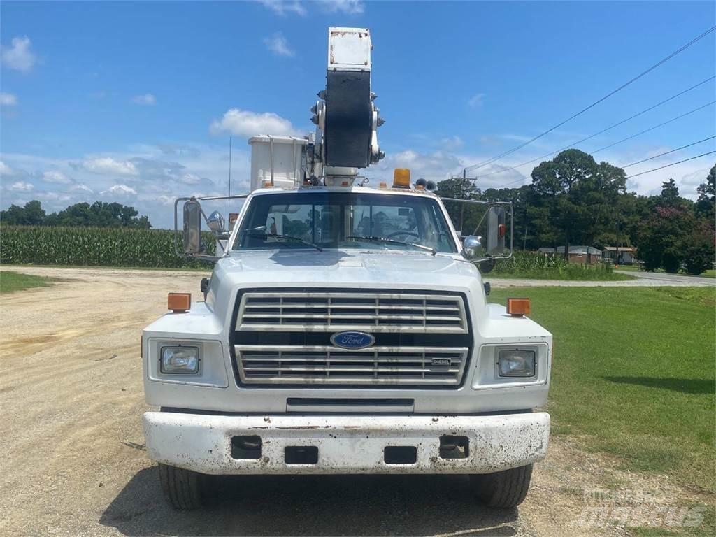Ford F-800 Građevinarstvo – ostalo