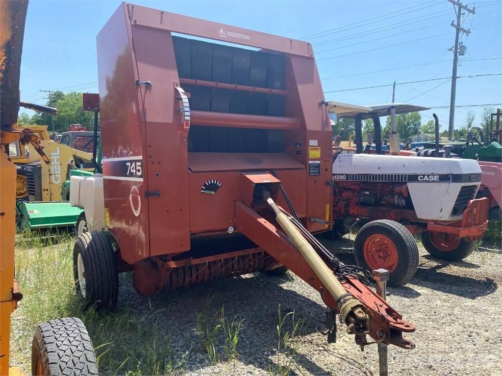 Hesston 745 Ostalo