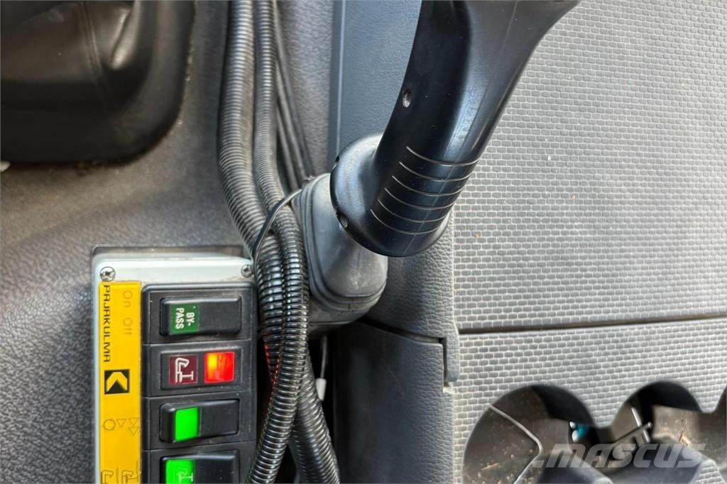 Volvo FMX Demontažnii kamioni za podizanje kabela