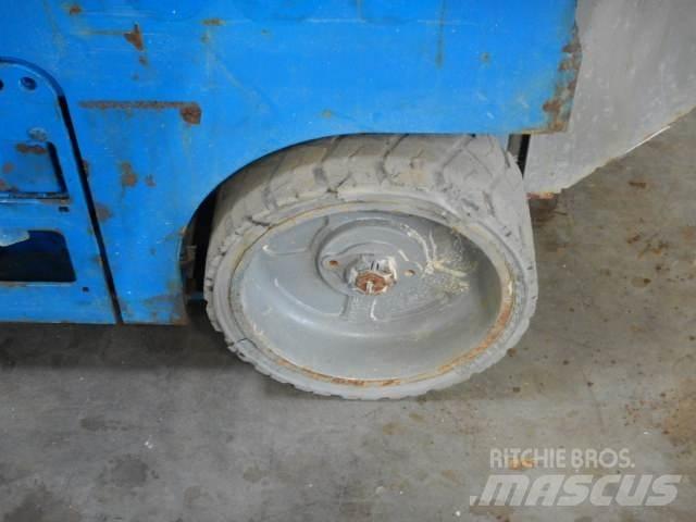 Genie GS1932 Škaraste platforme