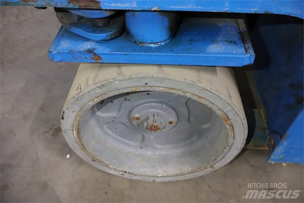 Genie GS2046 Škaraste platforme