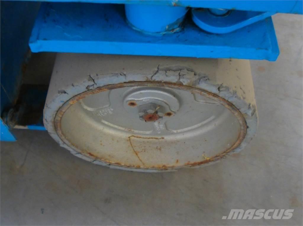 Genie GS2646 Škaraste platforme