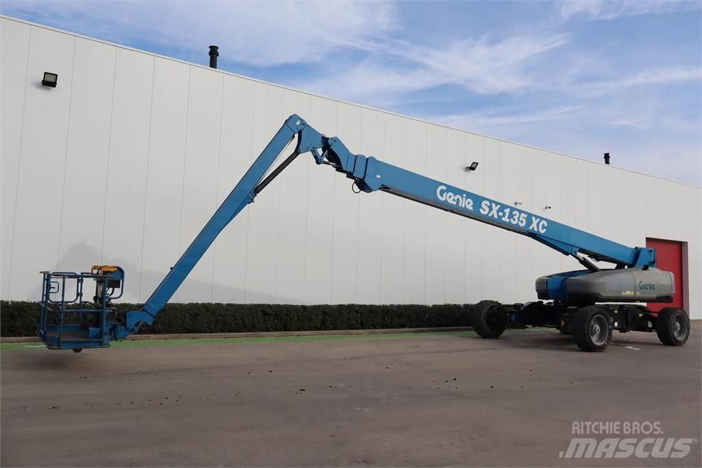 Genie SX135XC Teleskopske podizne platforme