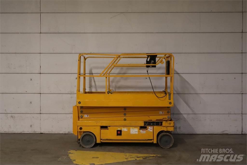 Haulotte Compact 10 Škaraste platforme