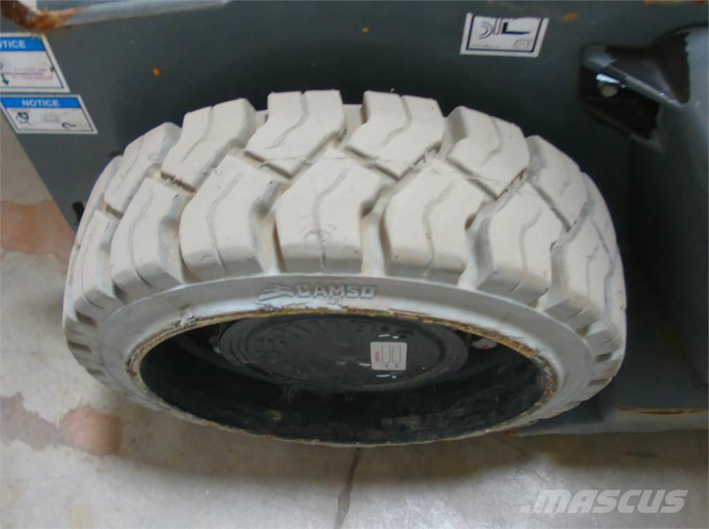Haulotte STAR 10 Vertikalne radne podizne platforme