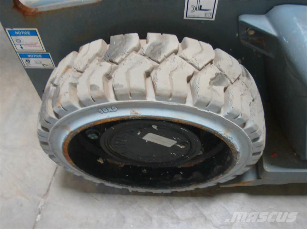 Haulotte STAR 10 Vertikalne radne podizne platforme