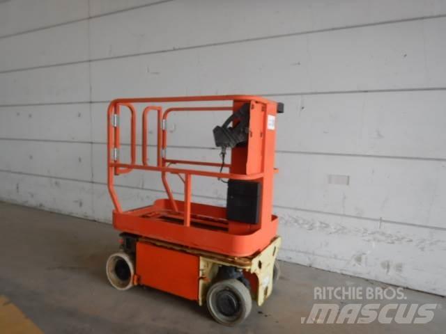JLG 1230ES Vertikalne radne podizne platforme