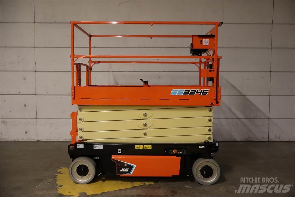 JLG 3246ES Škaraste platforme