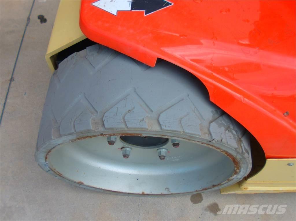 JLG Toucan 12E+ Vertikalne radne podizne platforme