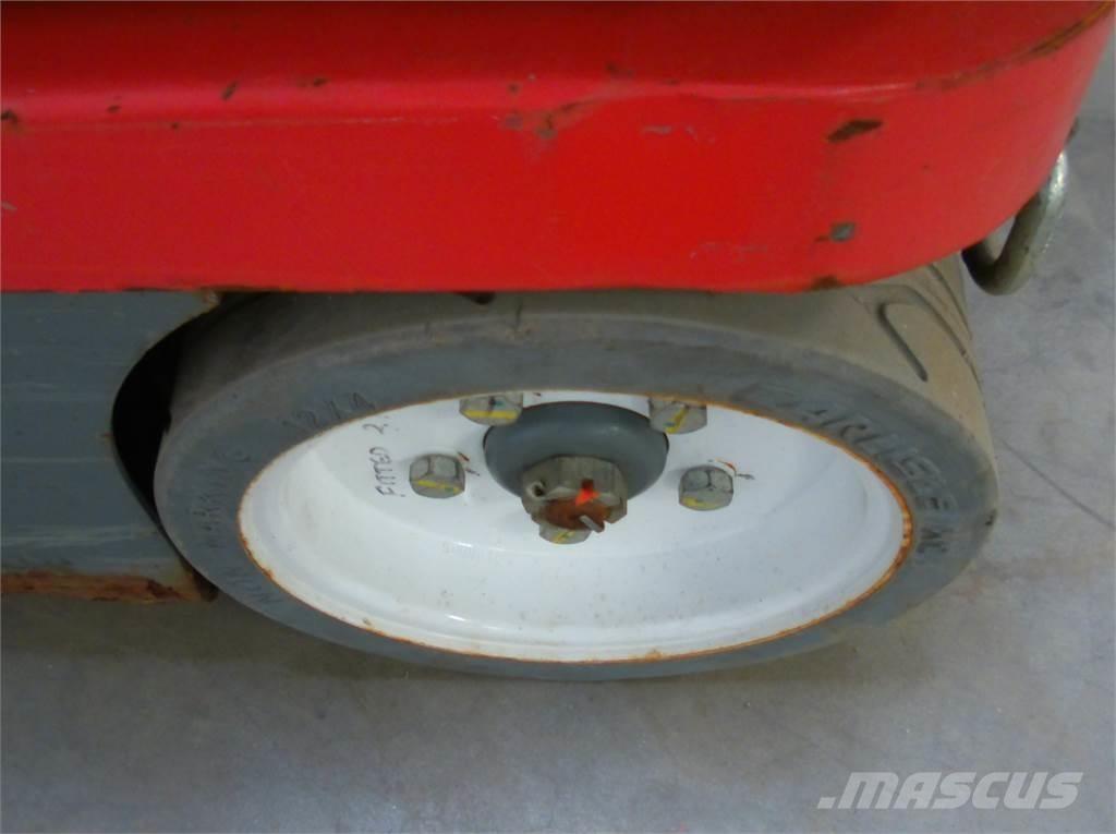 SkyJack SJ16 Vertikalne radne podizne platforme