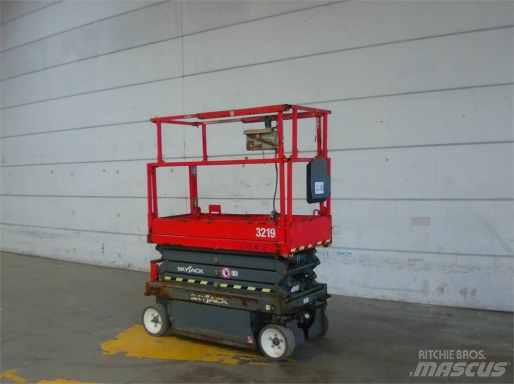 SkyJack SJ3219 Škaraste platforme