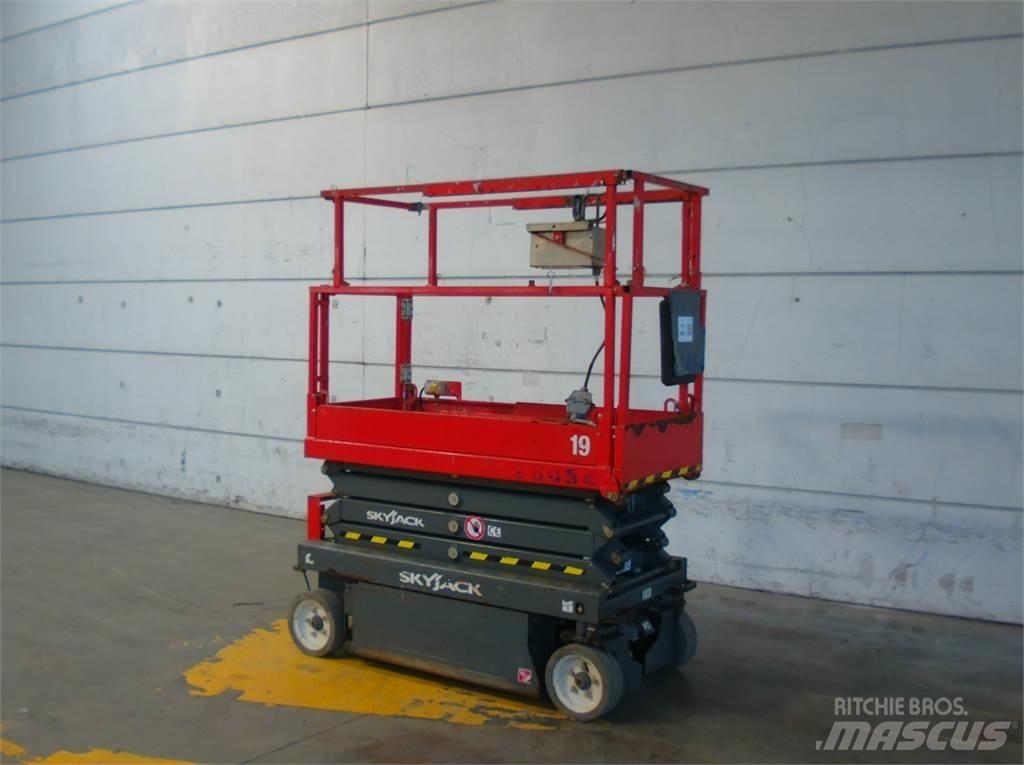 SkyJack SJ3219 Škaraste platforme