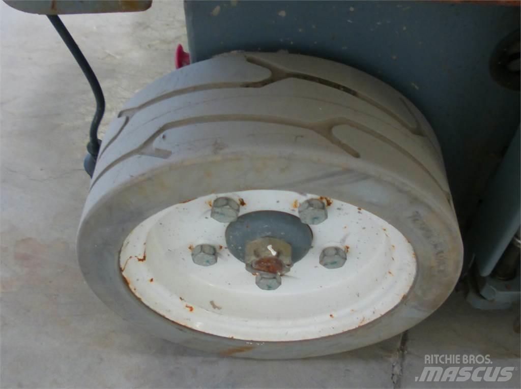 SkyJack SJ3219 Škaraste platforme