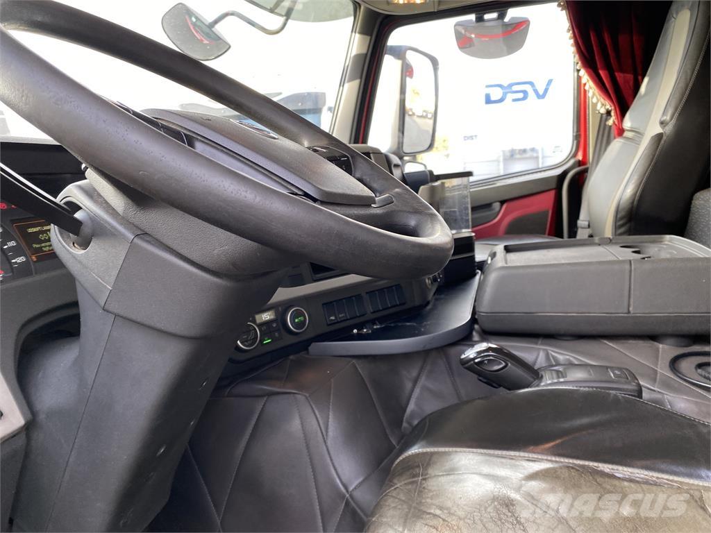 Volvo FM500 Demontažnii kamioni za podizanje kabela