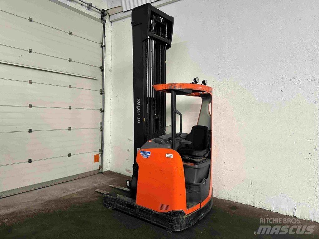 BT RRE 140 - TRIPLEX 9 m Viličari sa pomičnim stupom