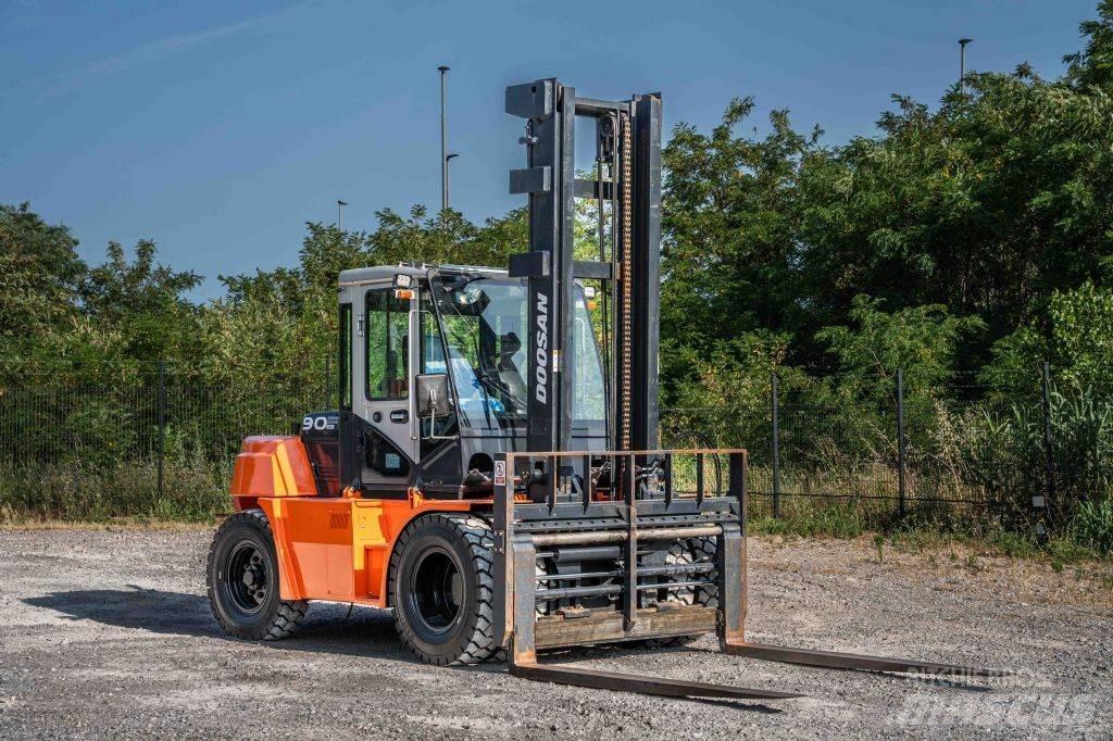 Doosan D 90-S-7 Dizelski viličari