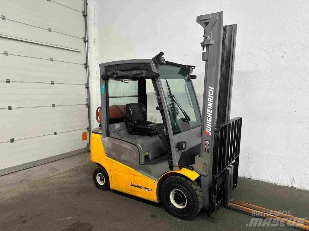 Jungheinrich TFG 316 Plinski viličari