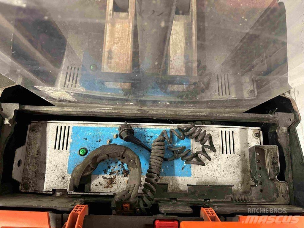 Toyota SWE 120 Ručni električni viličar