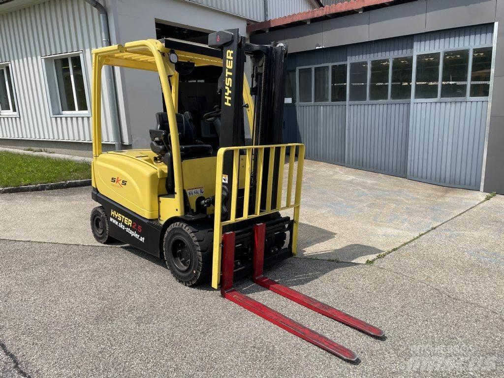 Hyster J2.5XN Električni viličari