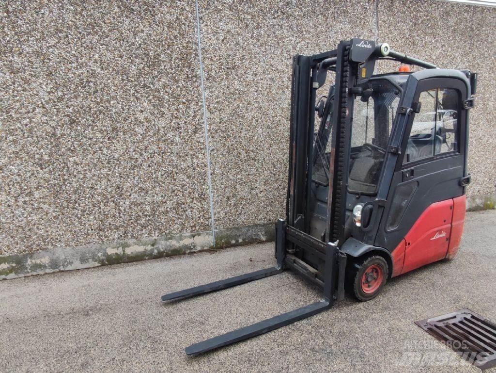 Linde E15-01 Električni viličari