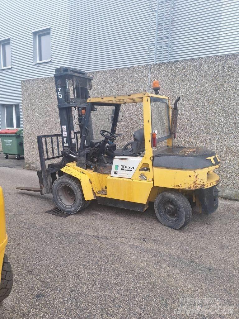 TCM FD40Z7 Dizelski viličari