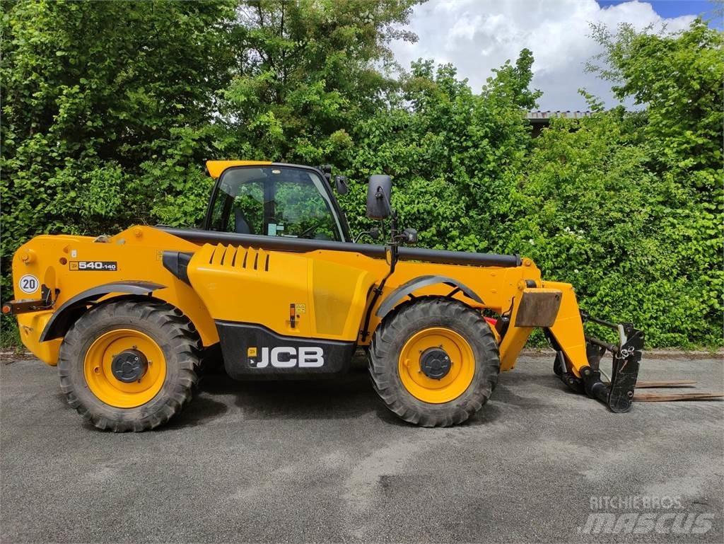 JCB 540V140 Hi Viz Teleskopski viličari