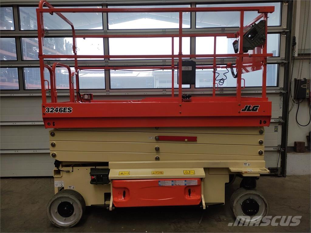 JLG 3246ES Škaraste platforme