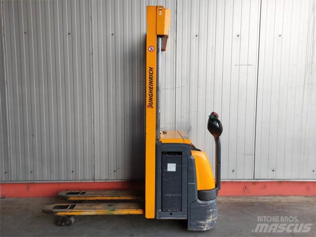 Jungheinrich EJC 212 Z Ručni električni viličar