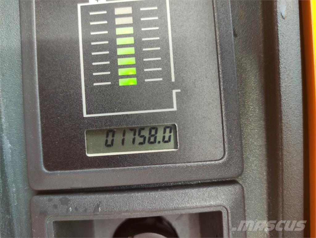 Jungheinrich EJE 116 Nisko podizni električni viličar