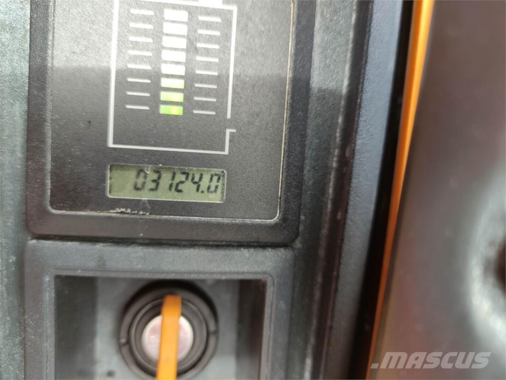 Jungheinrich EJE 120 Nisko podizni električni viličar