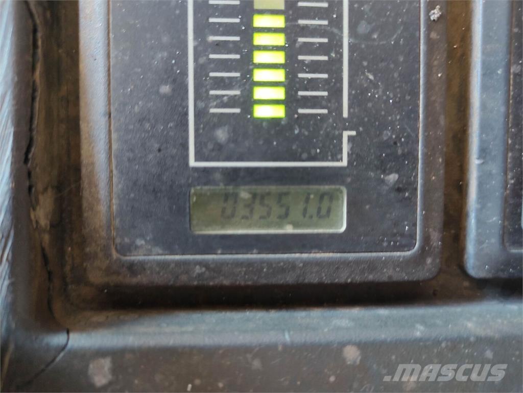 Jungheinrich ERE 120 Nisko podizni električni viličar