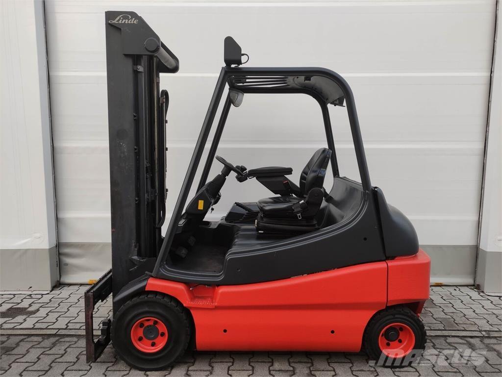 Linde E30-336-03 (LACK NEU) Električni viličari